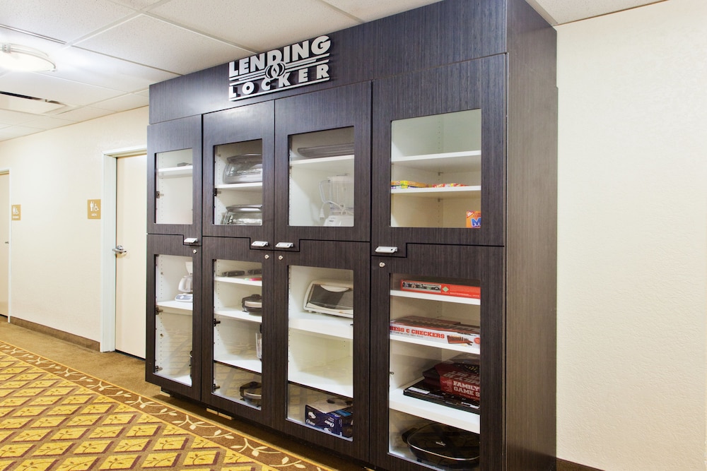Candlewood Suites Lexington 7/74