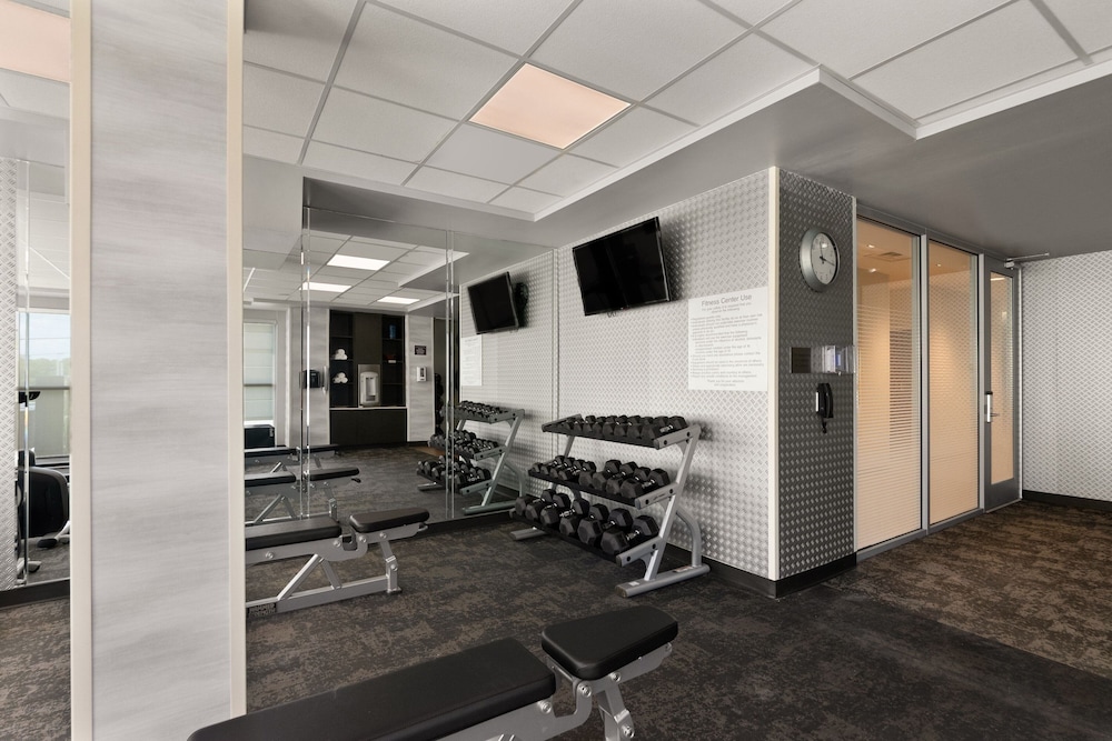 Fairfield Inn & Suites by Marriott Brooksville Suncoast Parkway 29/56