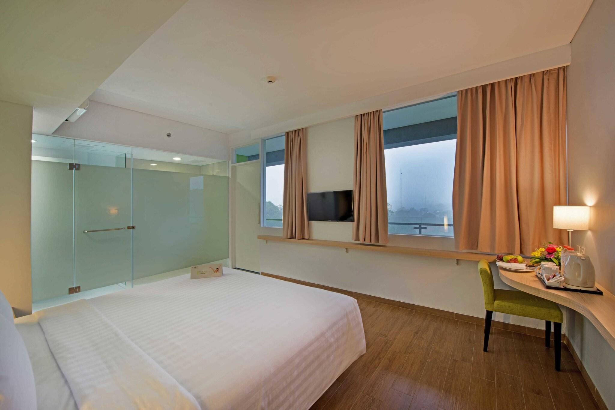 WHIZ PRIME HOTEL PAJAJARAN BOGOR 19/34