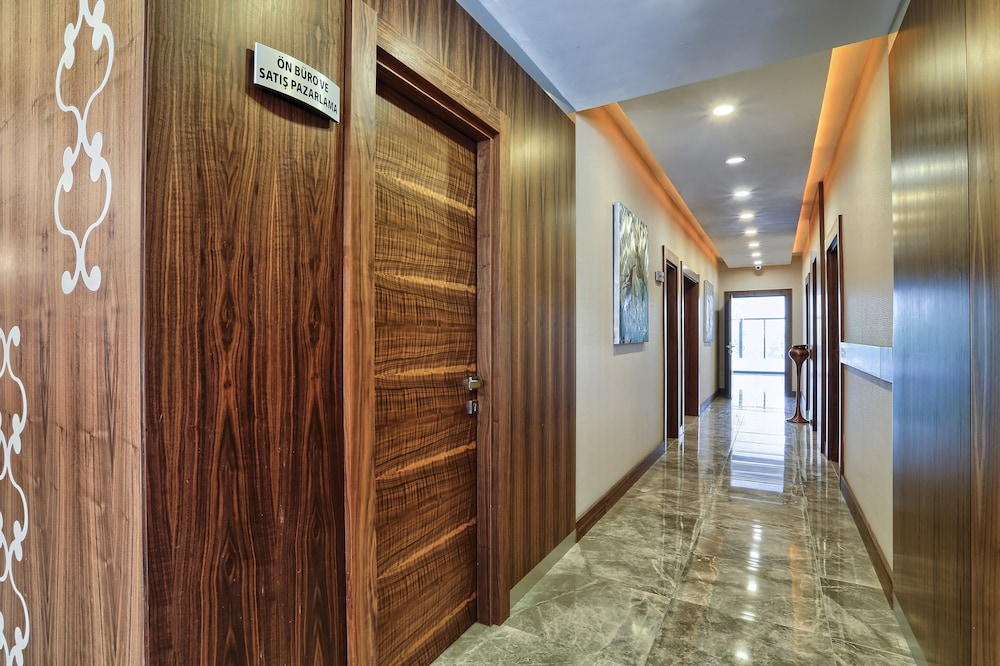 City Hotel Residence 20/42