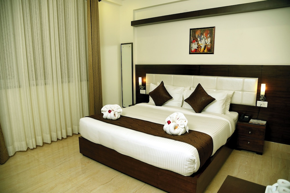 Hotel Holiday Hill 16/50