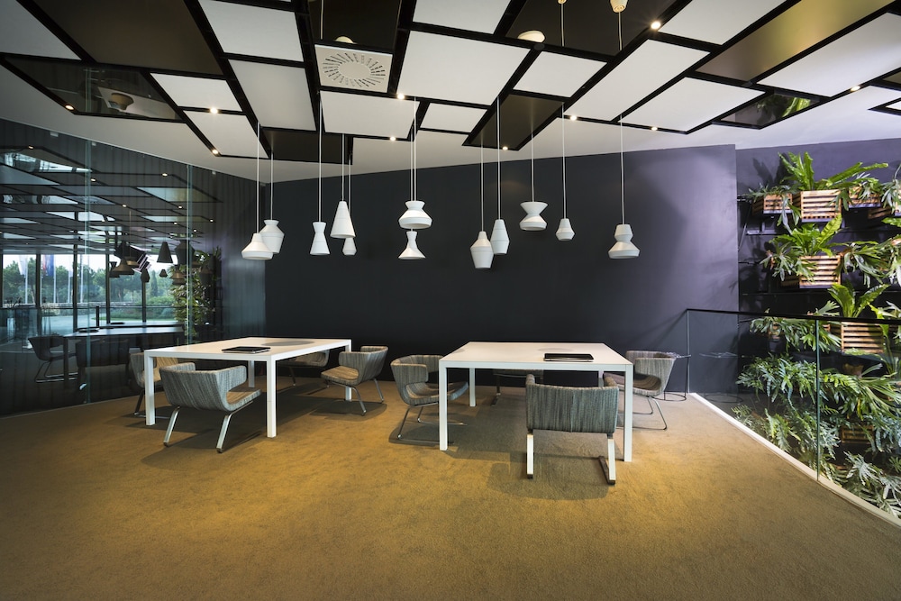 Lone Hotel by Maistra Collection 59/65