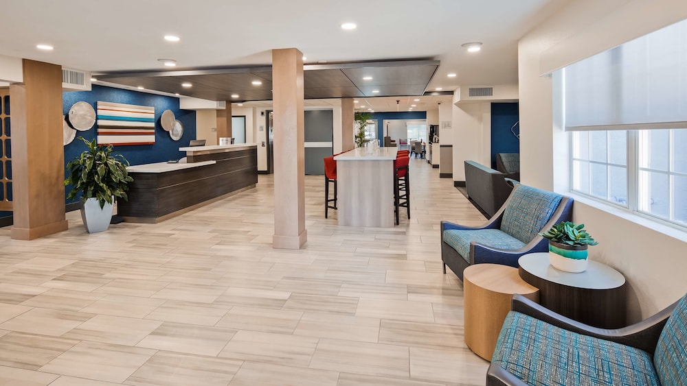 Best Western Plus Yuma Foothills Inn & Suites 27/41