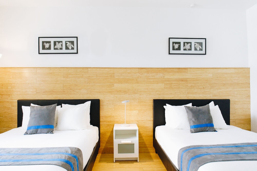 Suite, 2 Double Beds