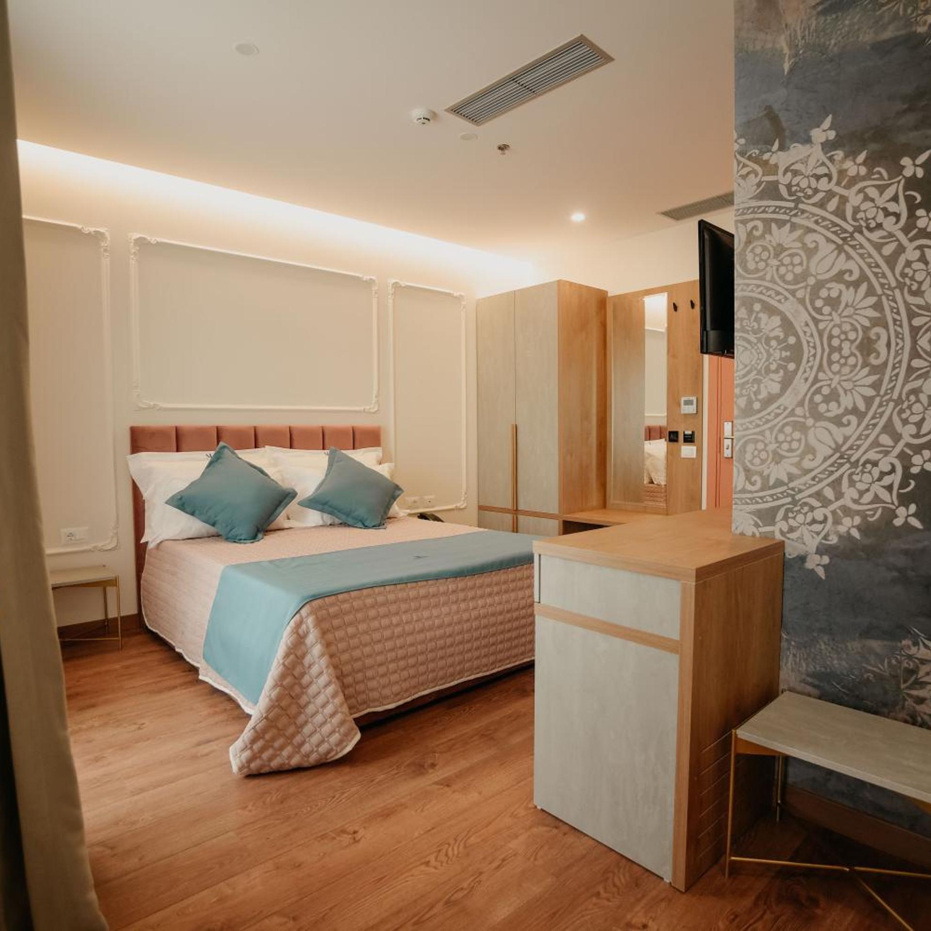 Martiness Hotel 43/92