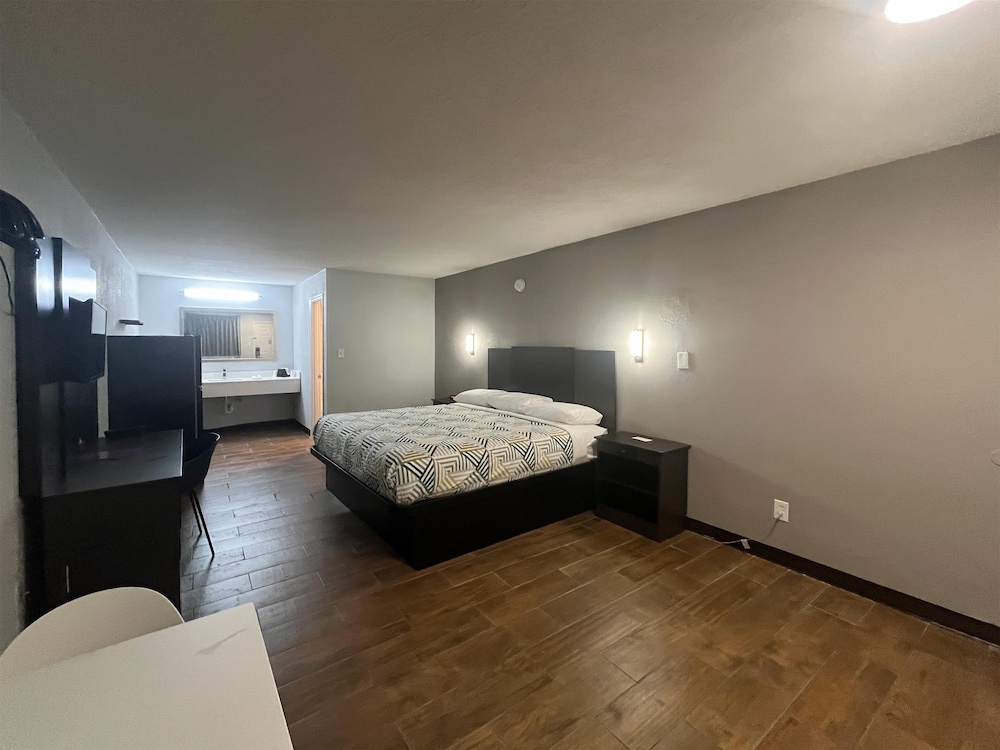 Studio6 Suites Hurricane, WV 27/41