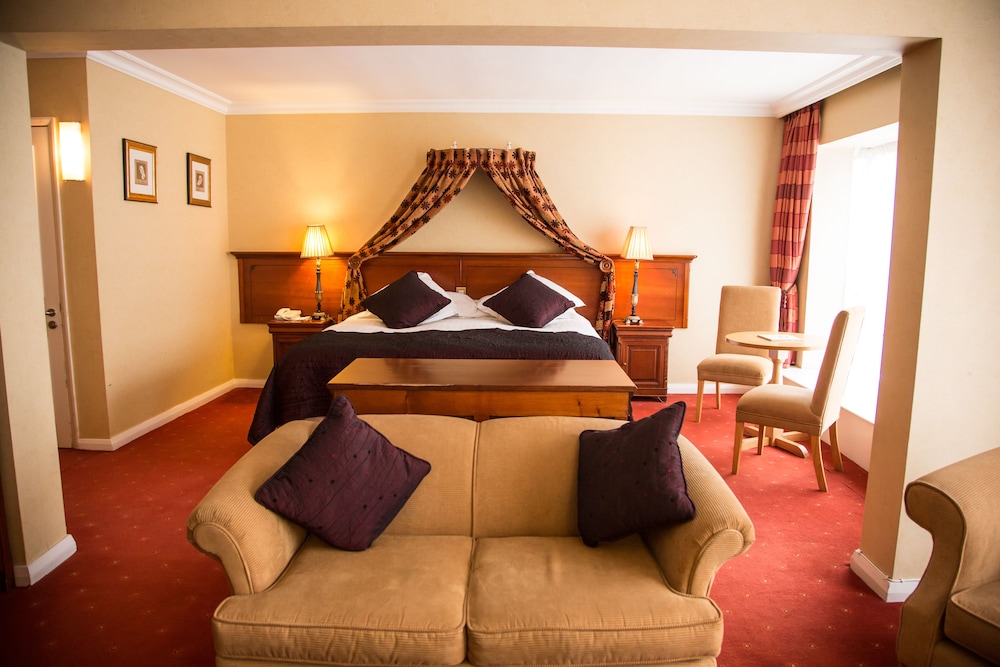 Everglades Hotel 48/70