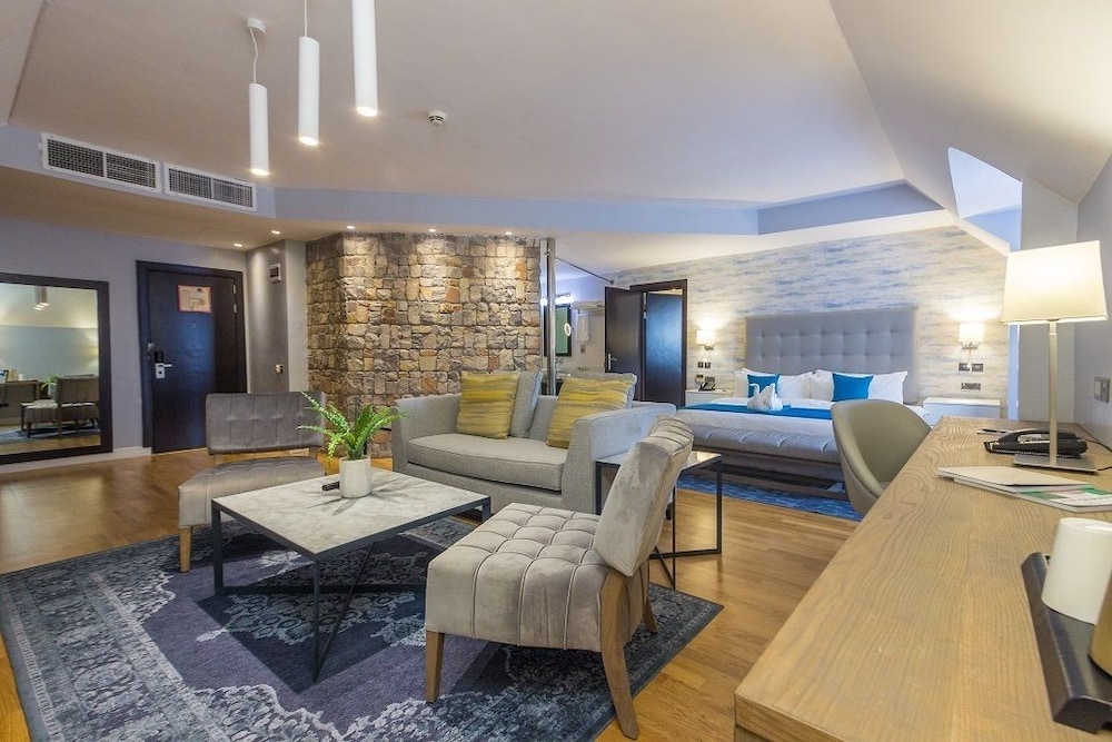 Leola Hotel Lkeja 26/47