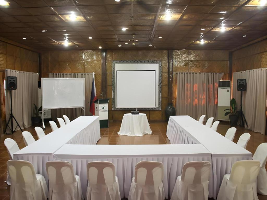 Dolores Tropicana Resort 18/29