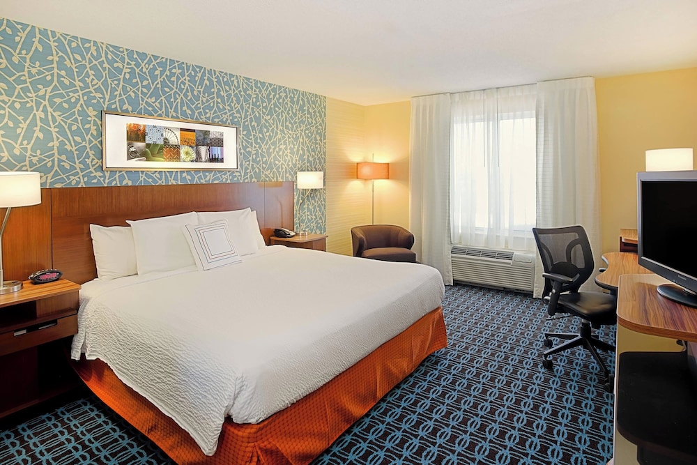 Fairfield Inn Suites By Marriott Chicago Southeast Hammond 12/39