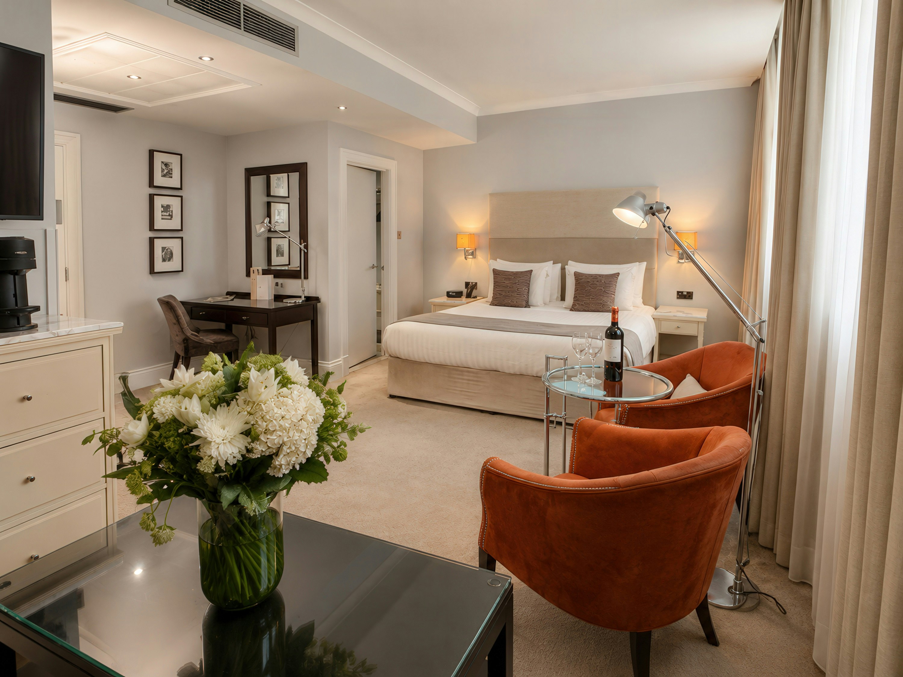 London Bridge Hotel 37/46