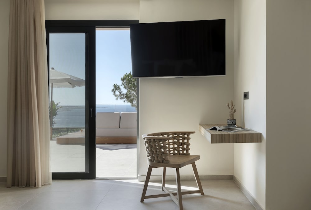 The Nest Resort 36/50