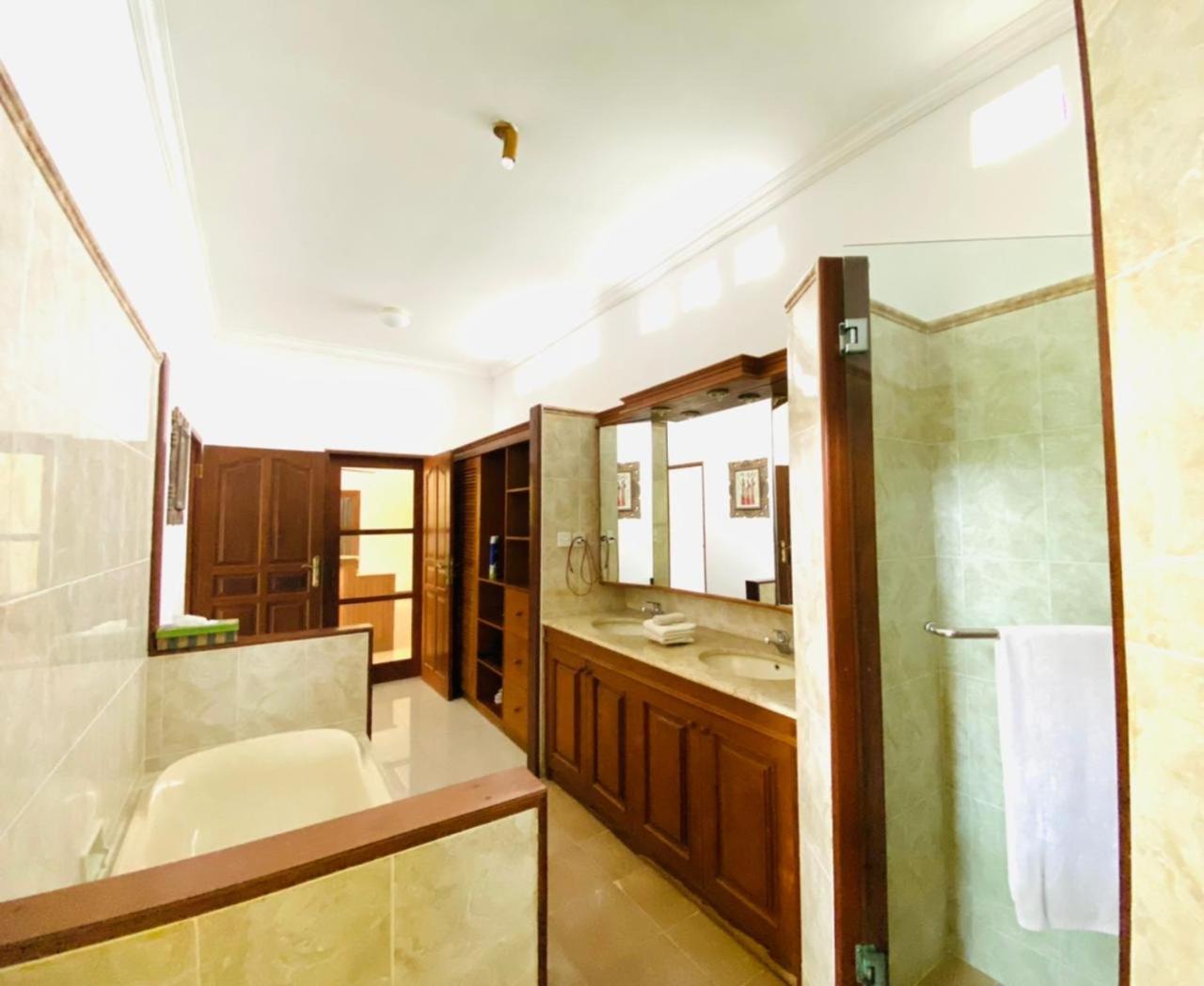 BALI JADE VILLAS 35/35