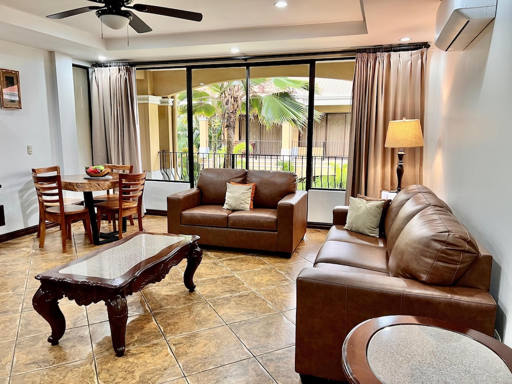 Monte Carlo Luxury Condominiums 29/50