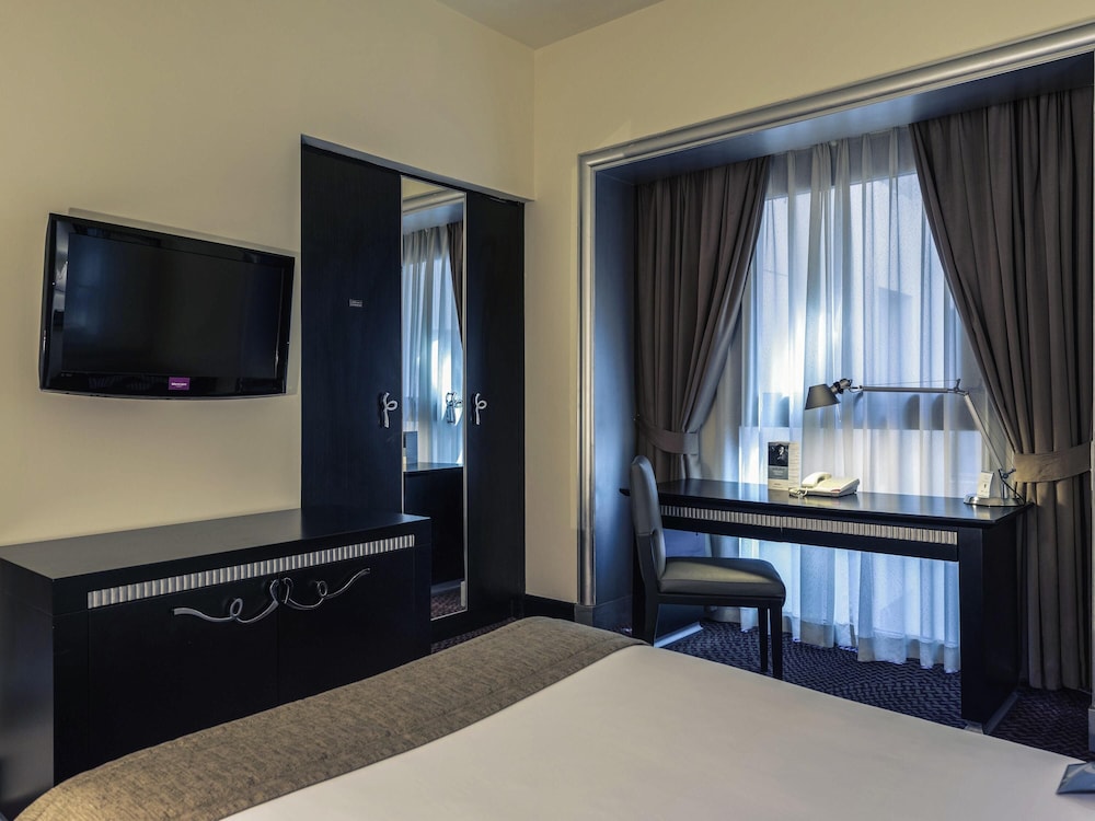 غرفة عائلية بسرير مزدوج مع أريكة، Mercure Gold Hotel Jumeirah By Accor 4/9