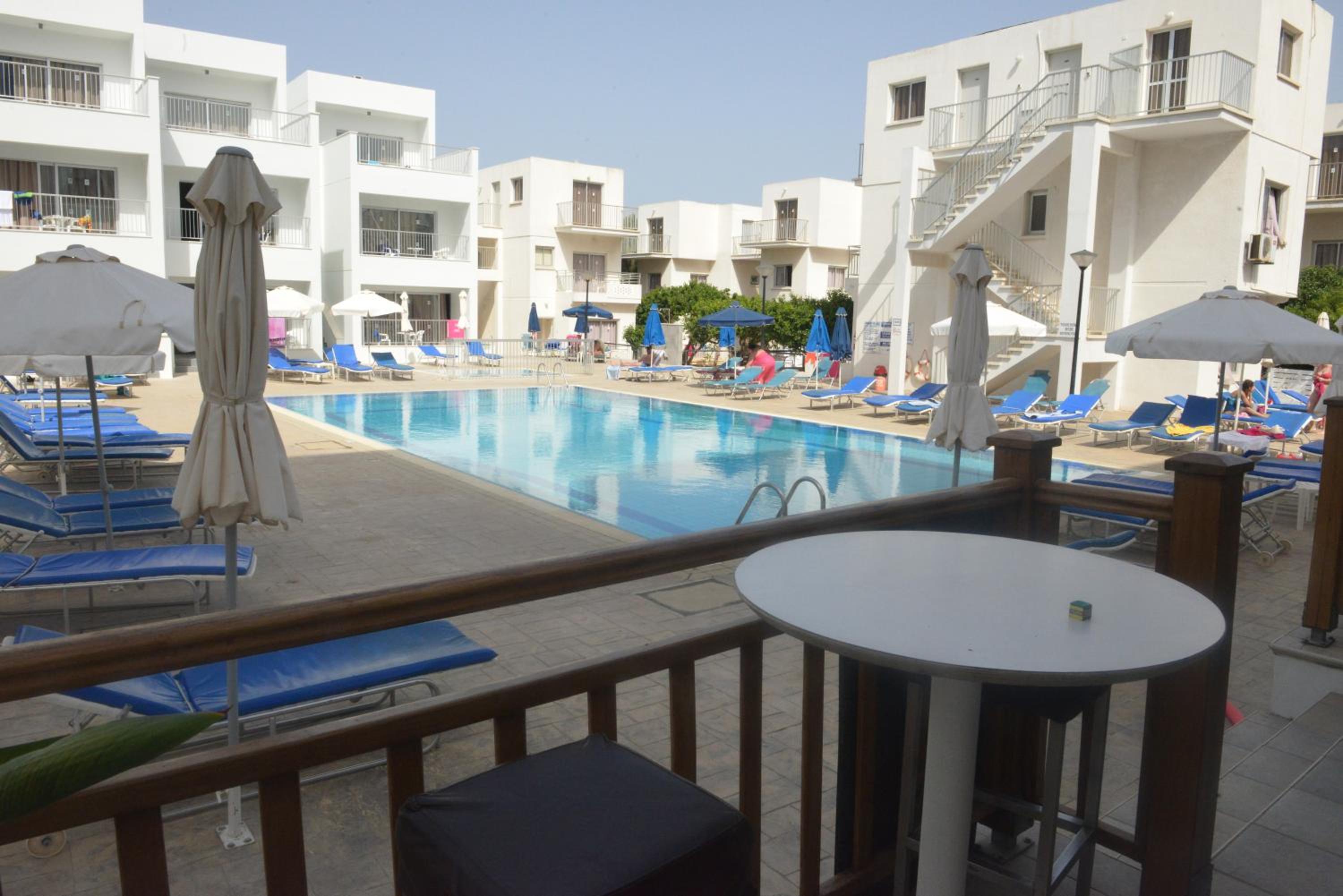 Sweet Memories Hotel Apartments 39/50
