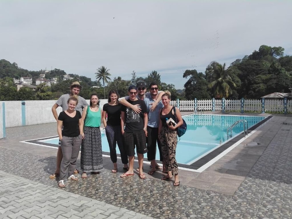 Capital Regency Hotel 23/44