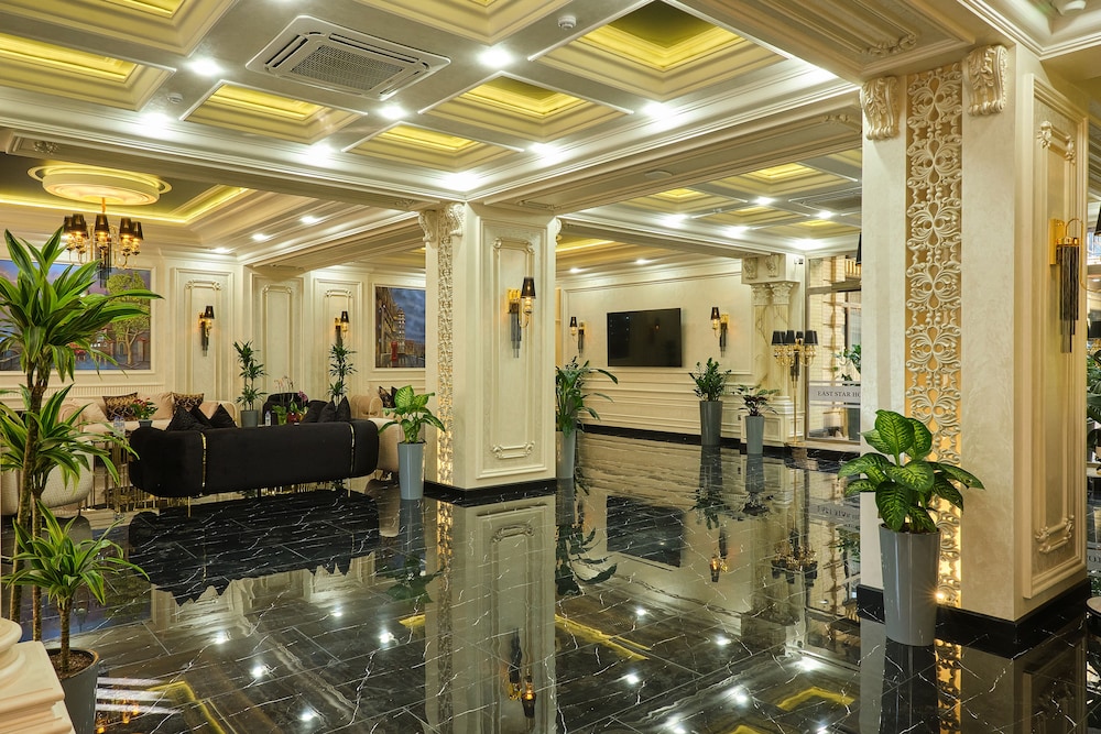 East Star Hotel 5/50