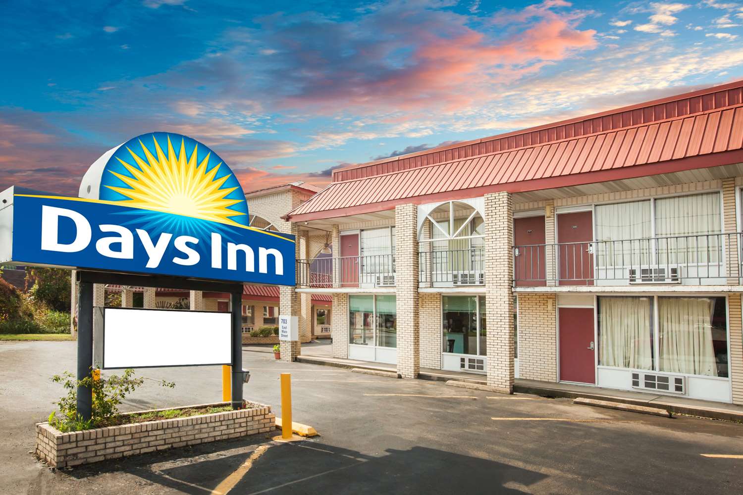 Ozark Junction Inn 4/17
