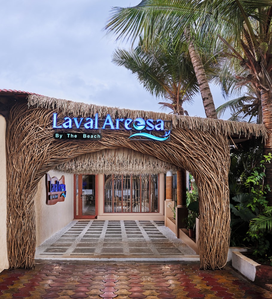Larios Beach Holidays 45/50
