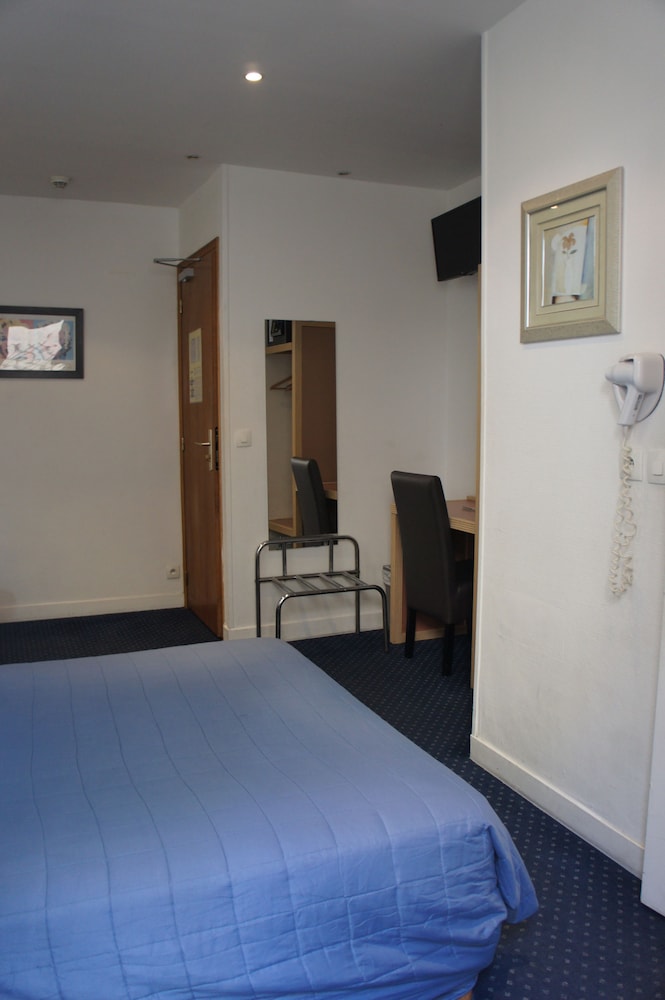 Edgar Quinet Hotel 19/37