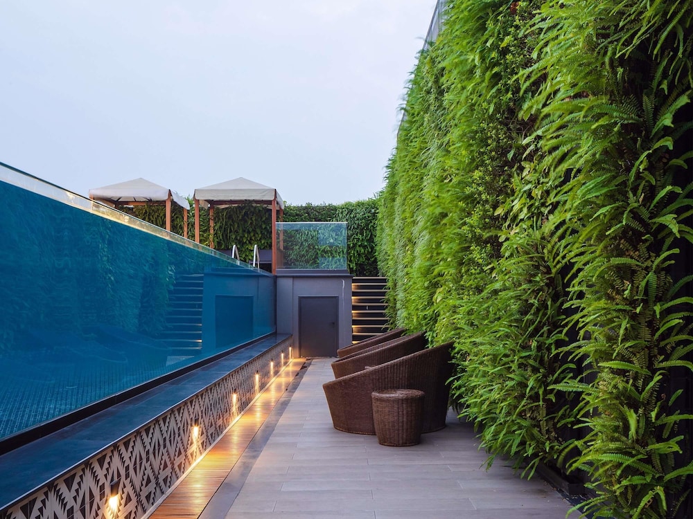 Grand Mercure Hanoi 49/55
