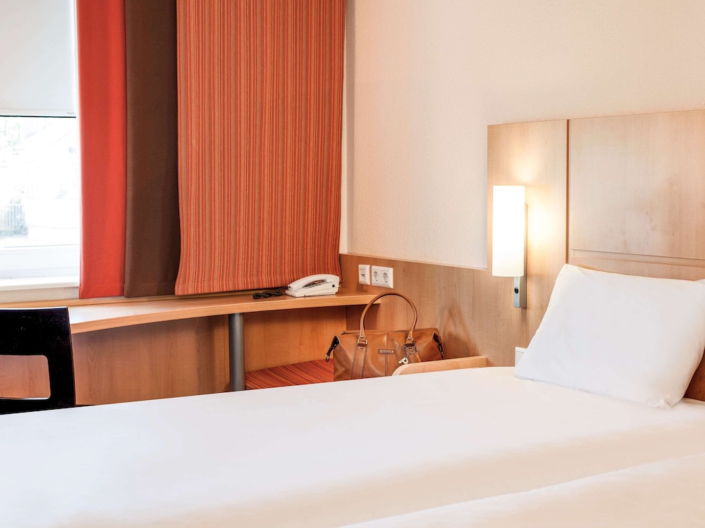 IBIS KONSTANZ 18/79