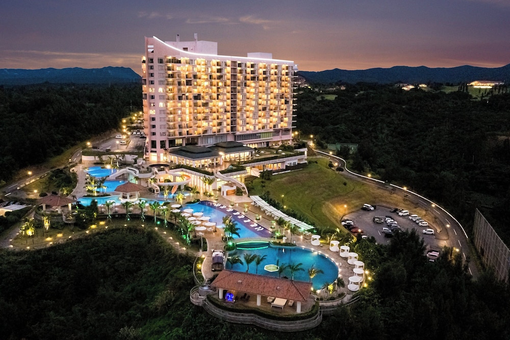 Oriental Hotel Okinawa Resort and Spa in NAGO - OKINAWA PREFECTURE