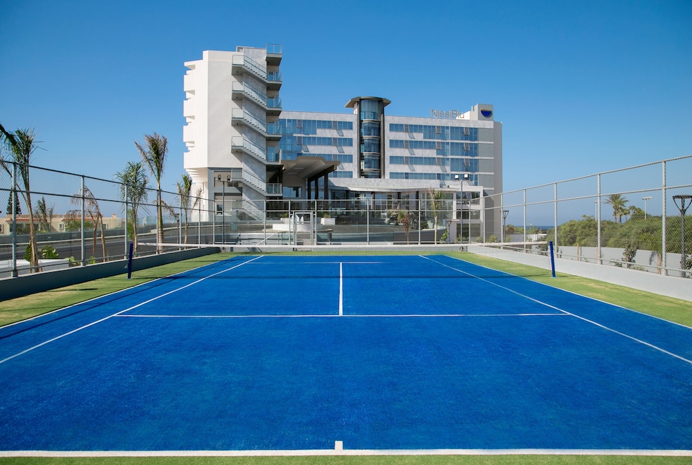 Nissiblu Beach Resort 47/75