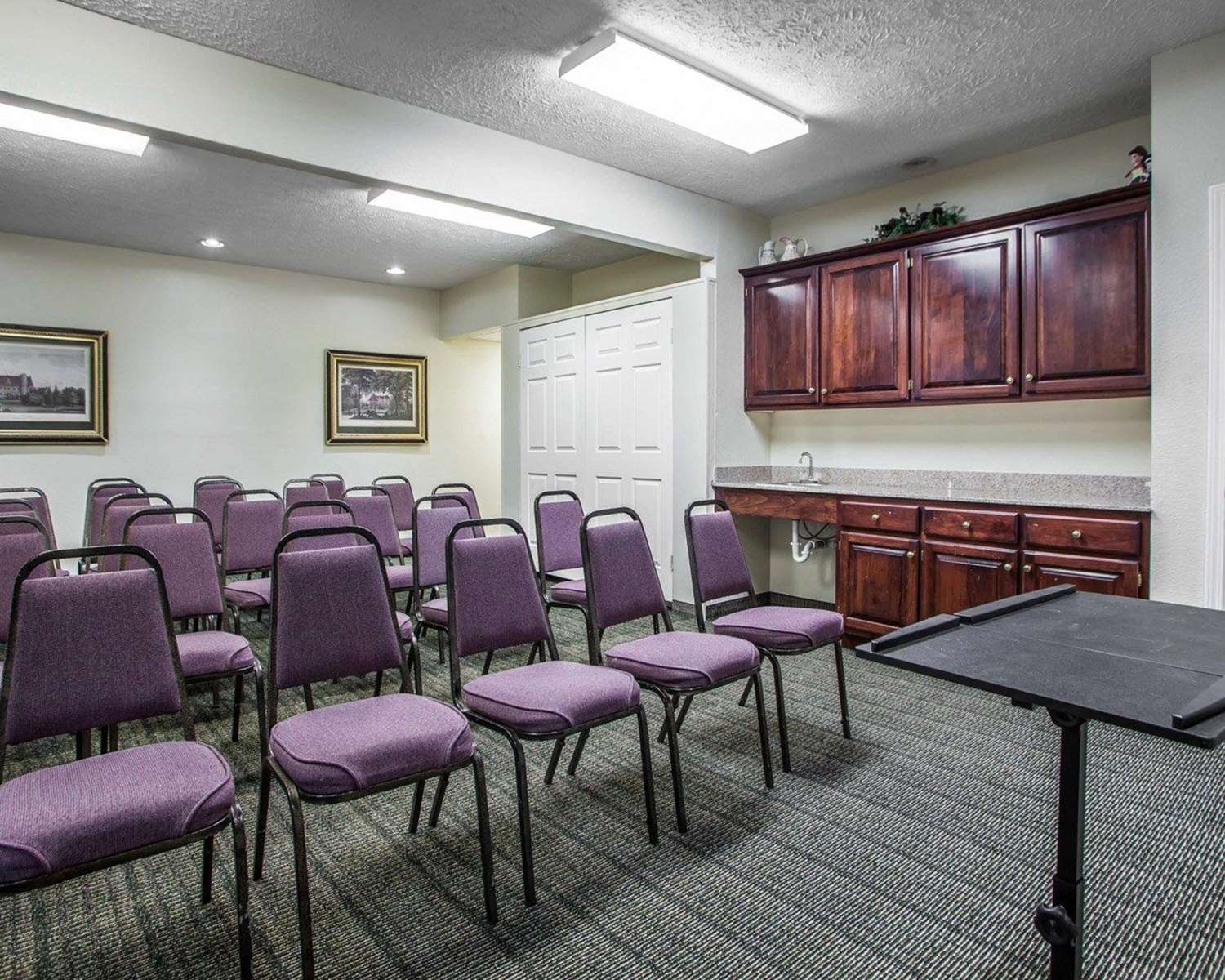 Quality Inn Florence East 43/48