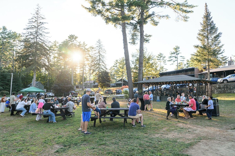 The Lodge at Schroon Lake 41/49