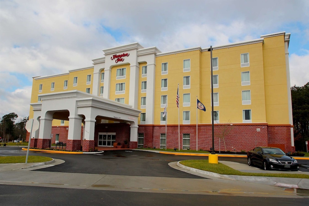 Hampton Inn Suffolk 1/53