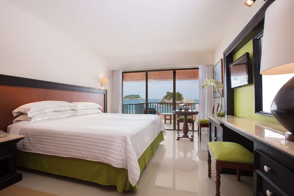 Deluxe, King Bed, Sea Front, Premium Level، Barcelo Huatulco - All Inclusive 4/7