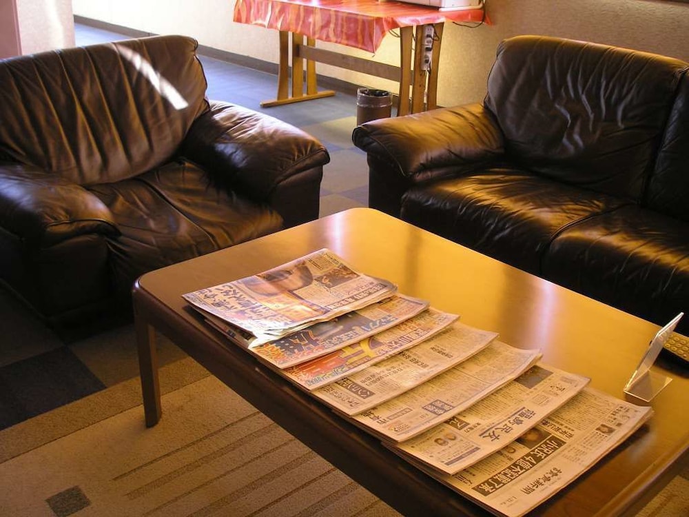 Shirakawa Business Hotel 48/57