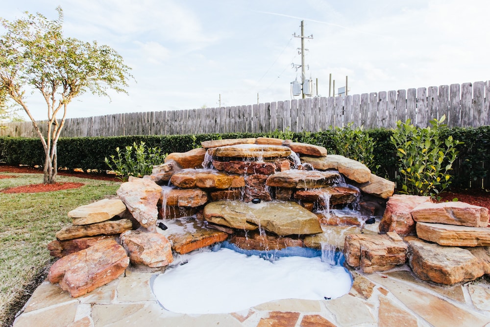 Scottish Inns & Suites Willowbrook Houston 19/33