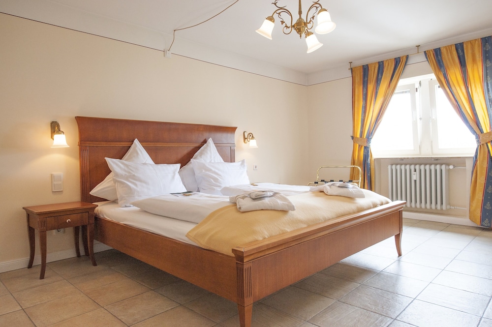 Xii Apostel Hotel Albergo 15/47