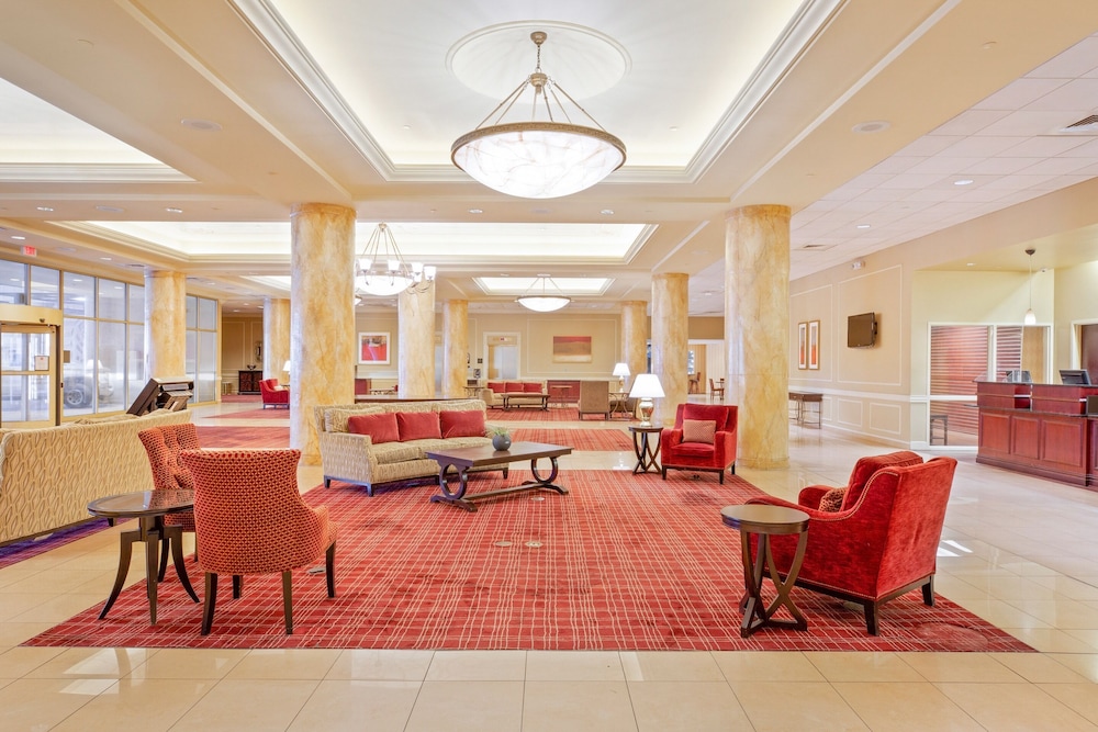 OYO Hotel St Louis Downtown City Center MO 18/22