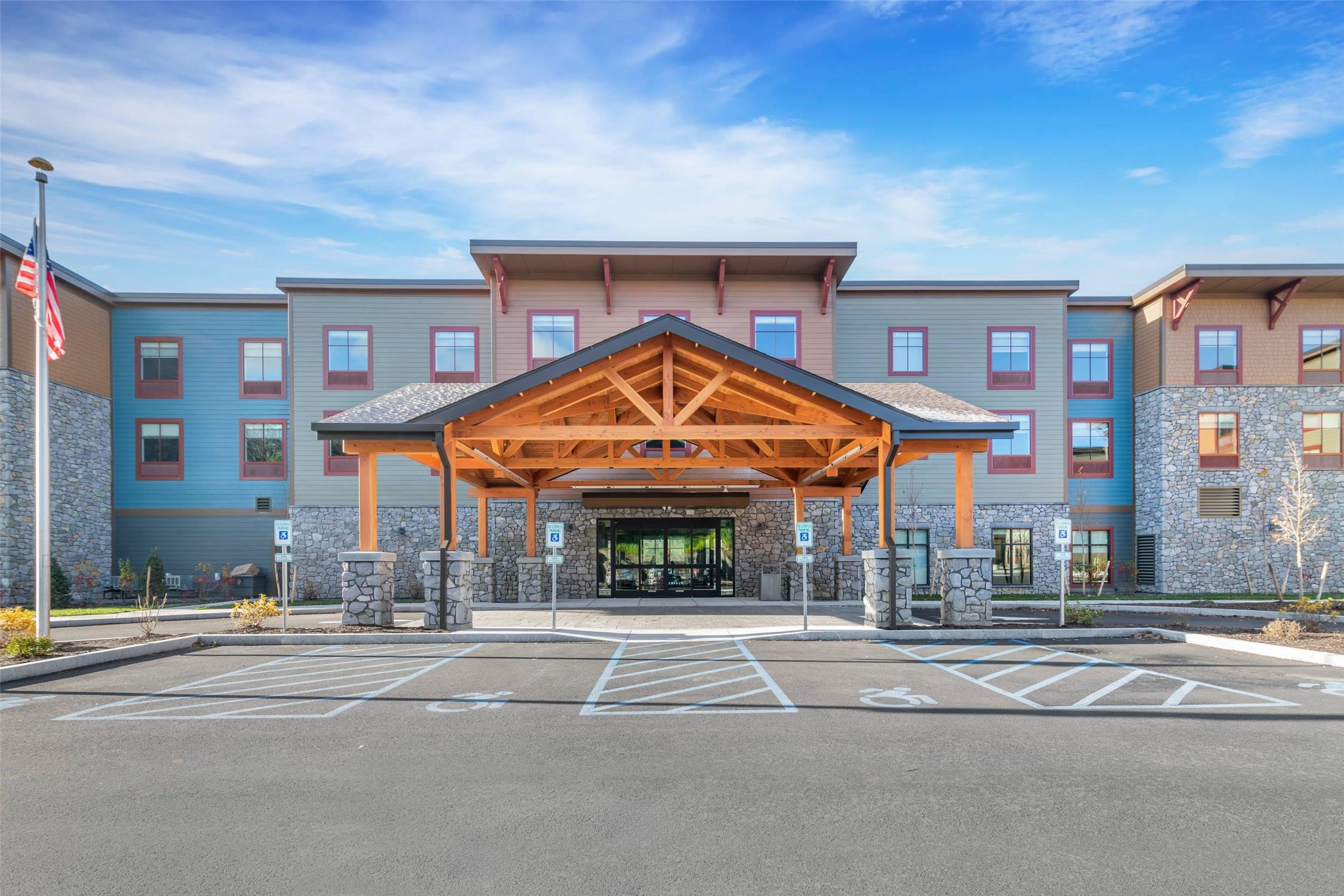 Cambria Hotel Lake Placid - Lakeside Resort 21/26