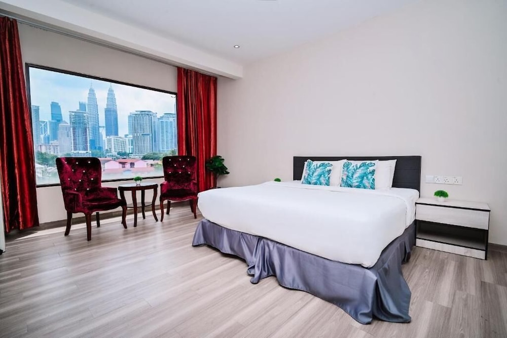 Deluxe, Queen Bed, Kuala Lumpur City Center View