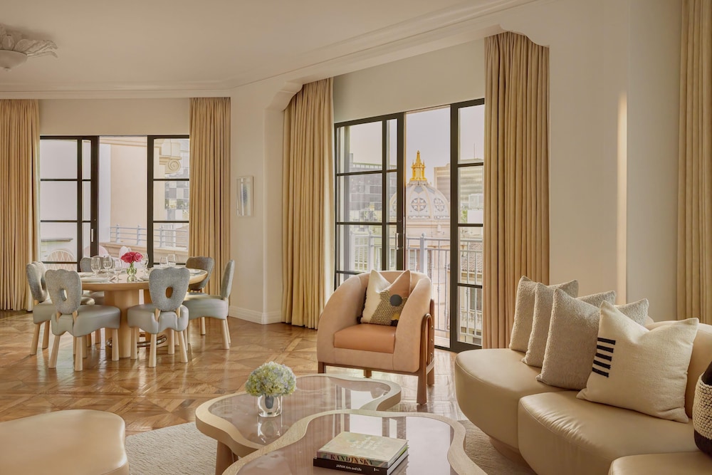 The Maybourne Beverly Hills 28/49