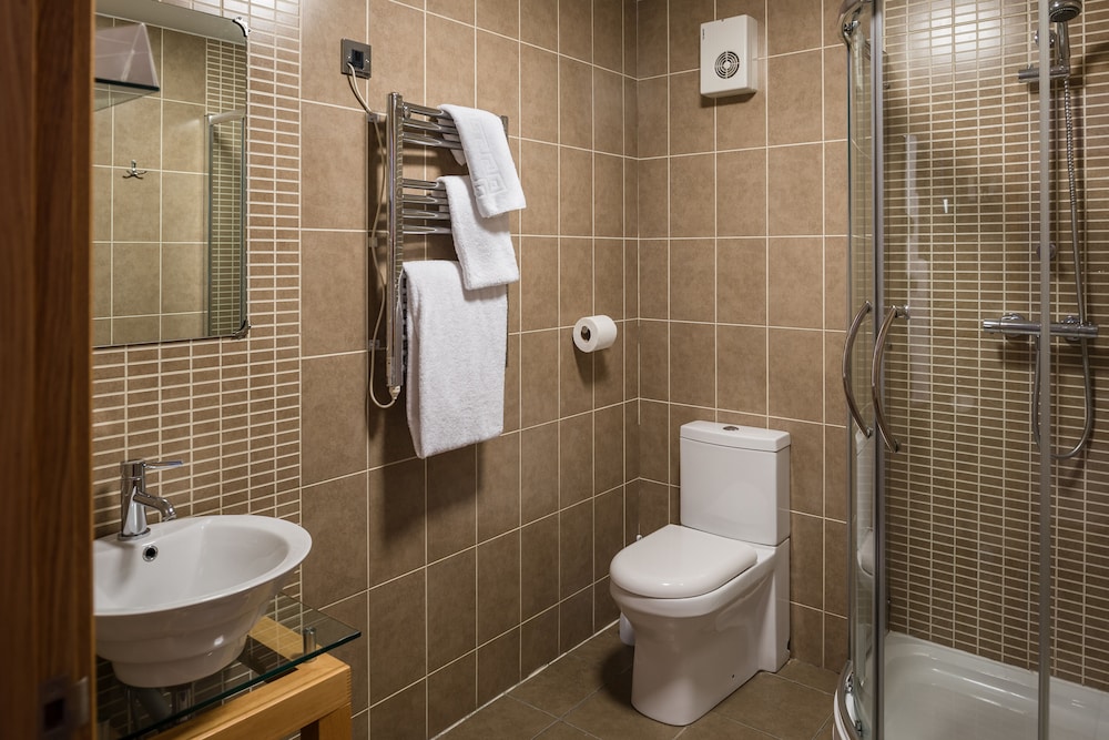 Radstone Hotel 43/50