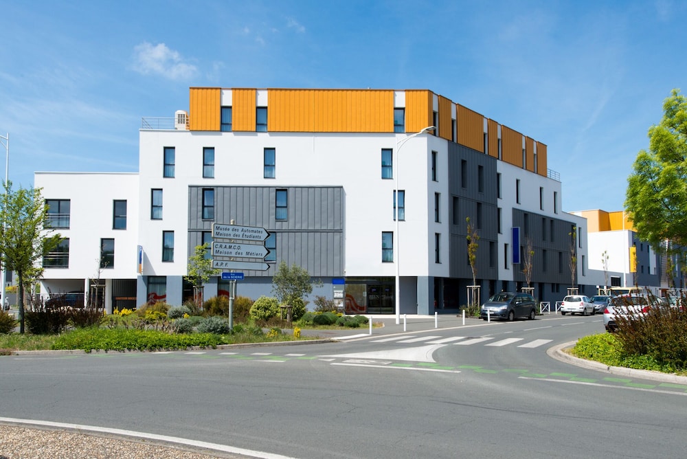 Ibis Styles La Rochelle Centre les Minimes 2/60
