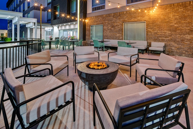 Home2 Suites by Hilton Traverse City 20/26