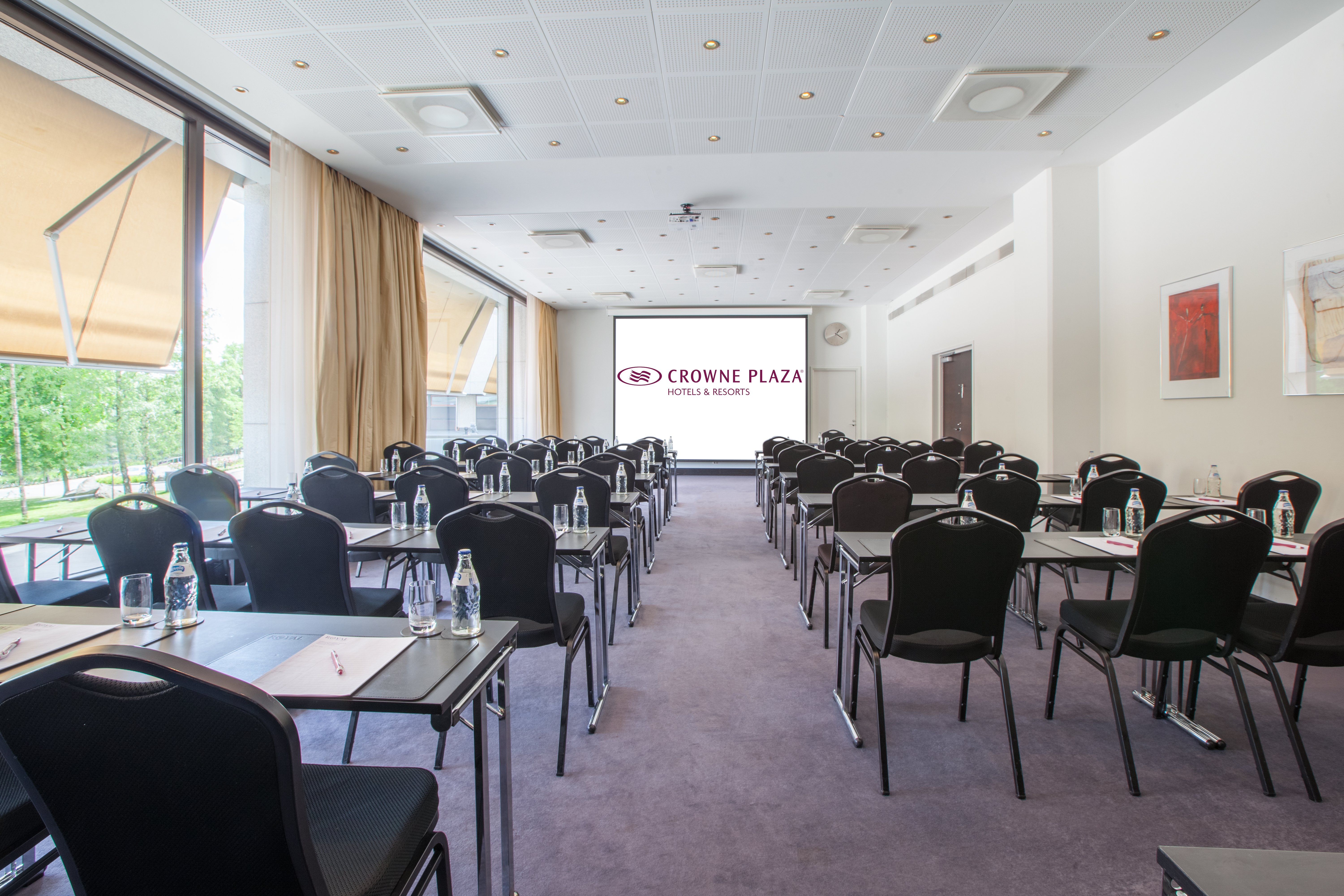Crowne Plaza Helsinki Hesperia 65/74