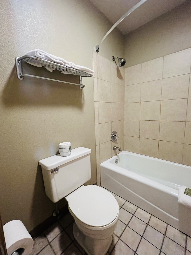 Best Western Stroud Motor Lodge 32/34