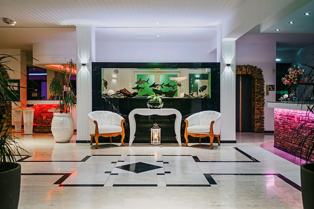 Sveltos Hotel 59/88
