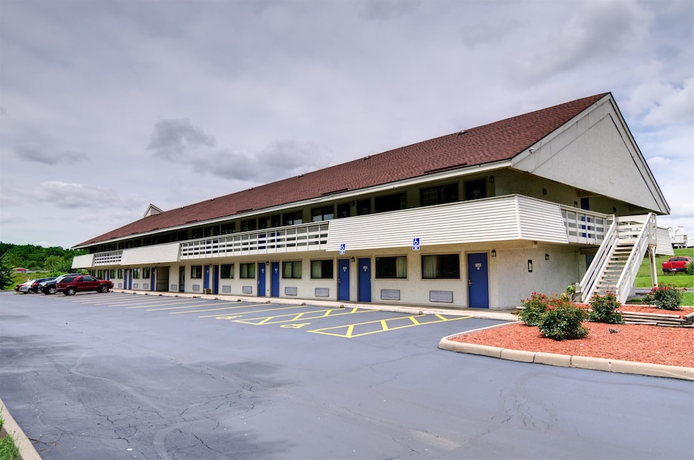 Days Inn by Wyndham Kansas City Northeast 6/65