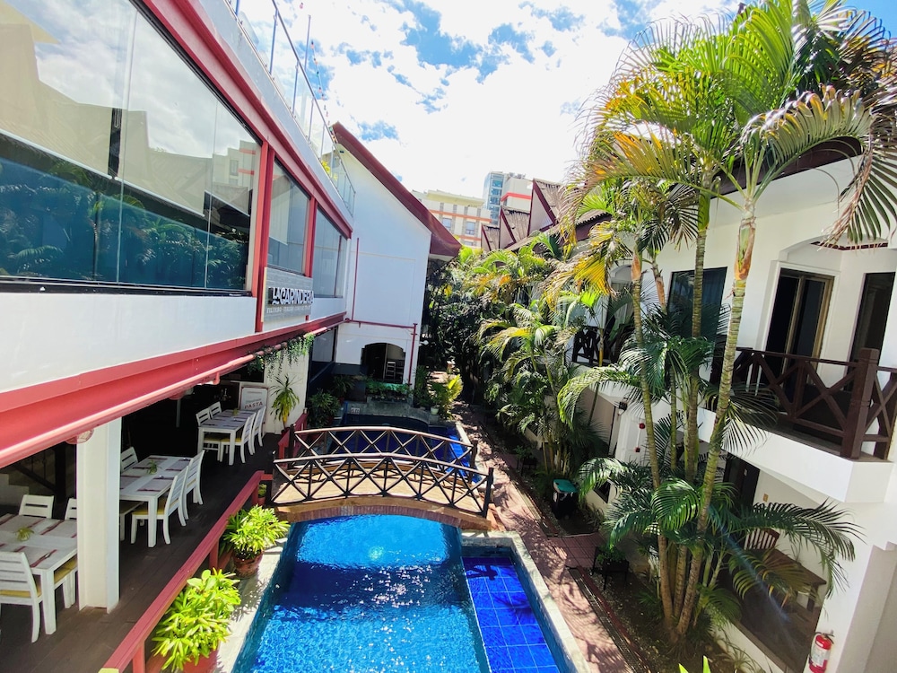 NIRVANA BEACH RESORT 3/50