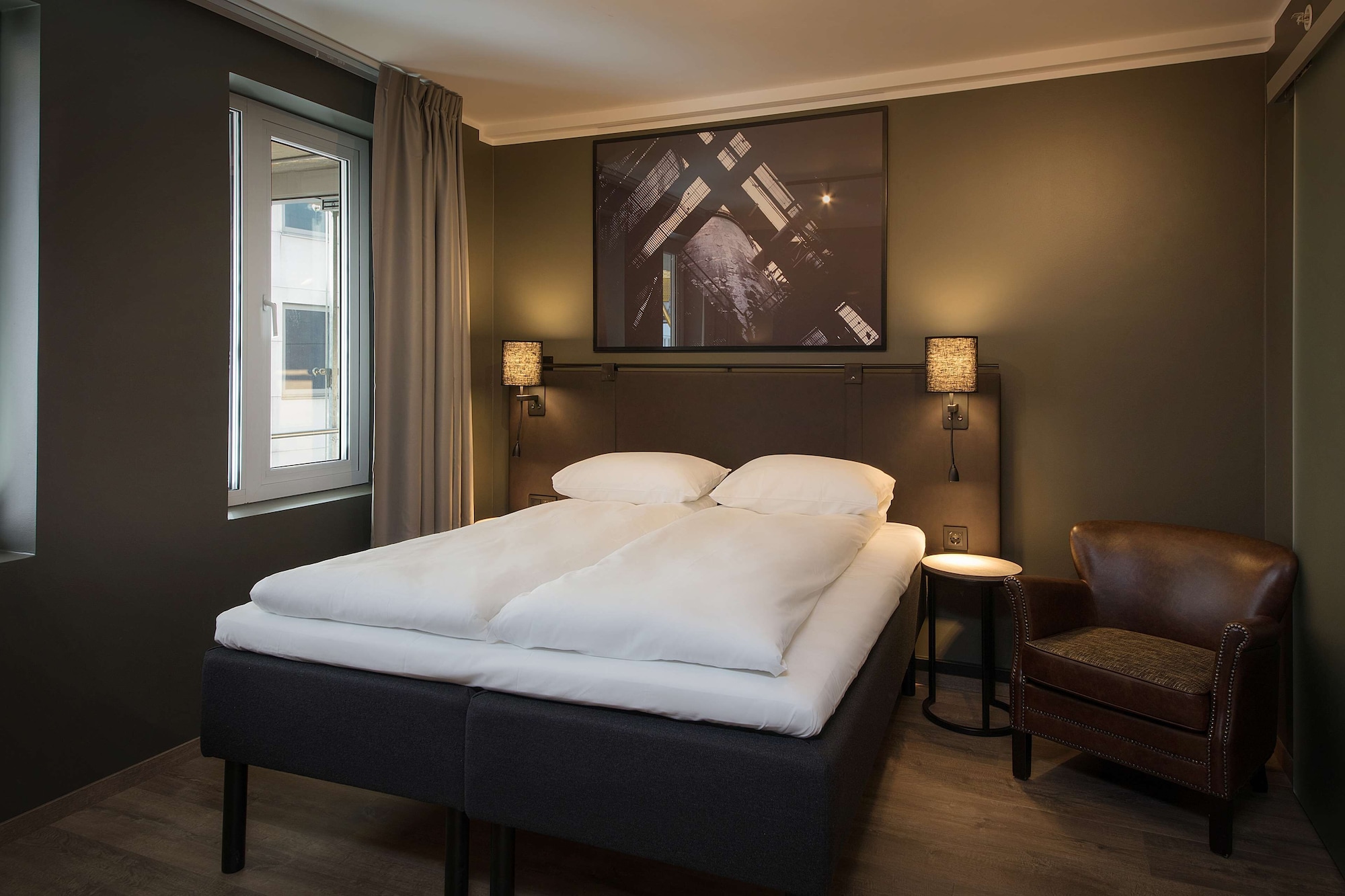 STANDARD, TWIN BEDS