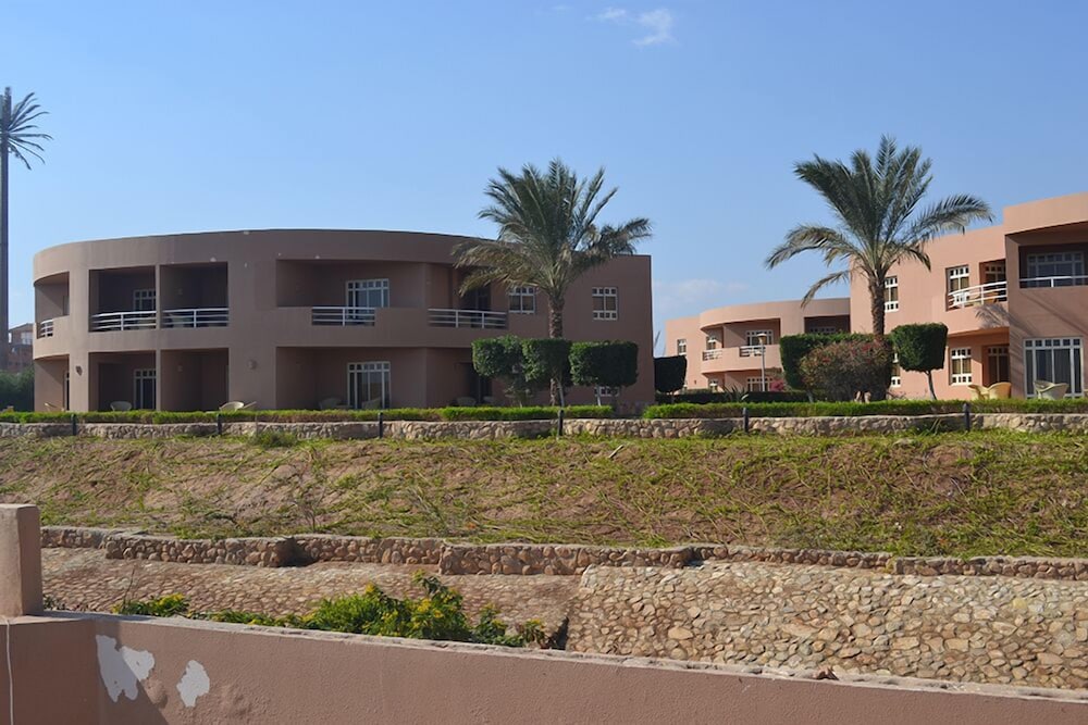 ROMANCE HOTEL in Ataqah